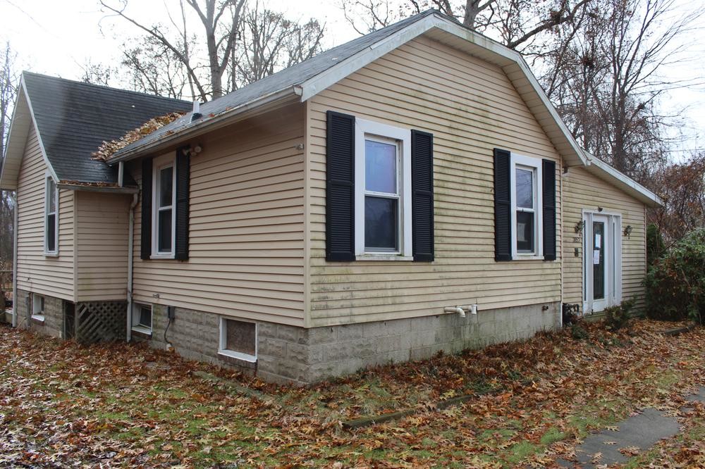 3853 E Stein Rd., La Salle, MI