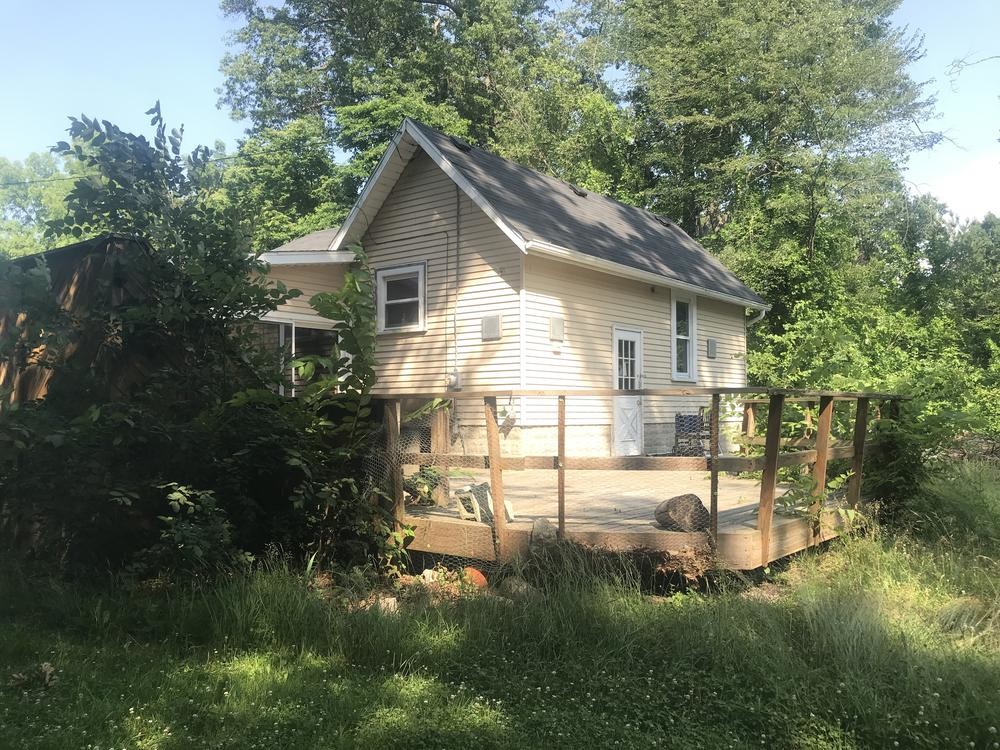 3853 E Stein Rd., La Salle, MI