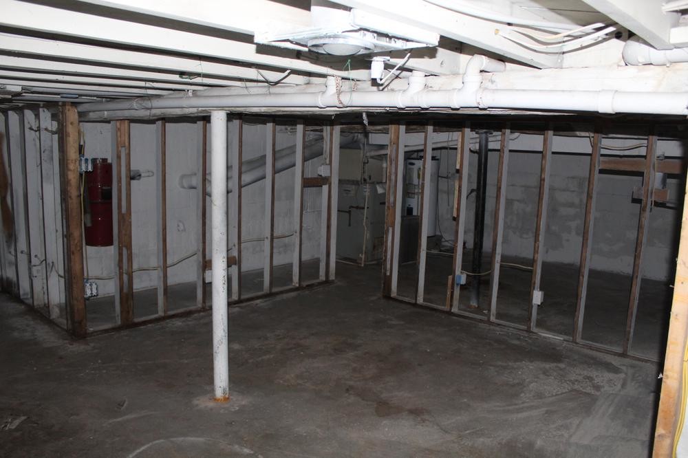 3853 E Stein Rd., La Salle, MI