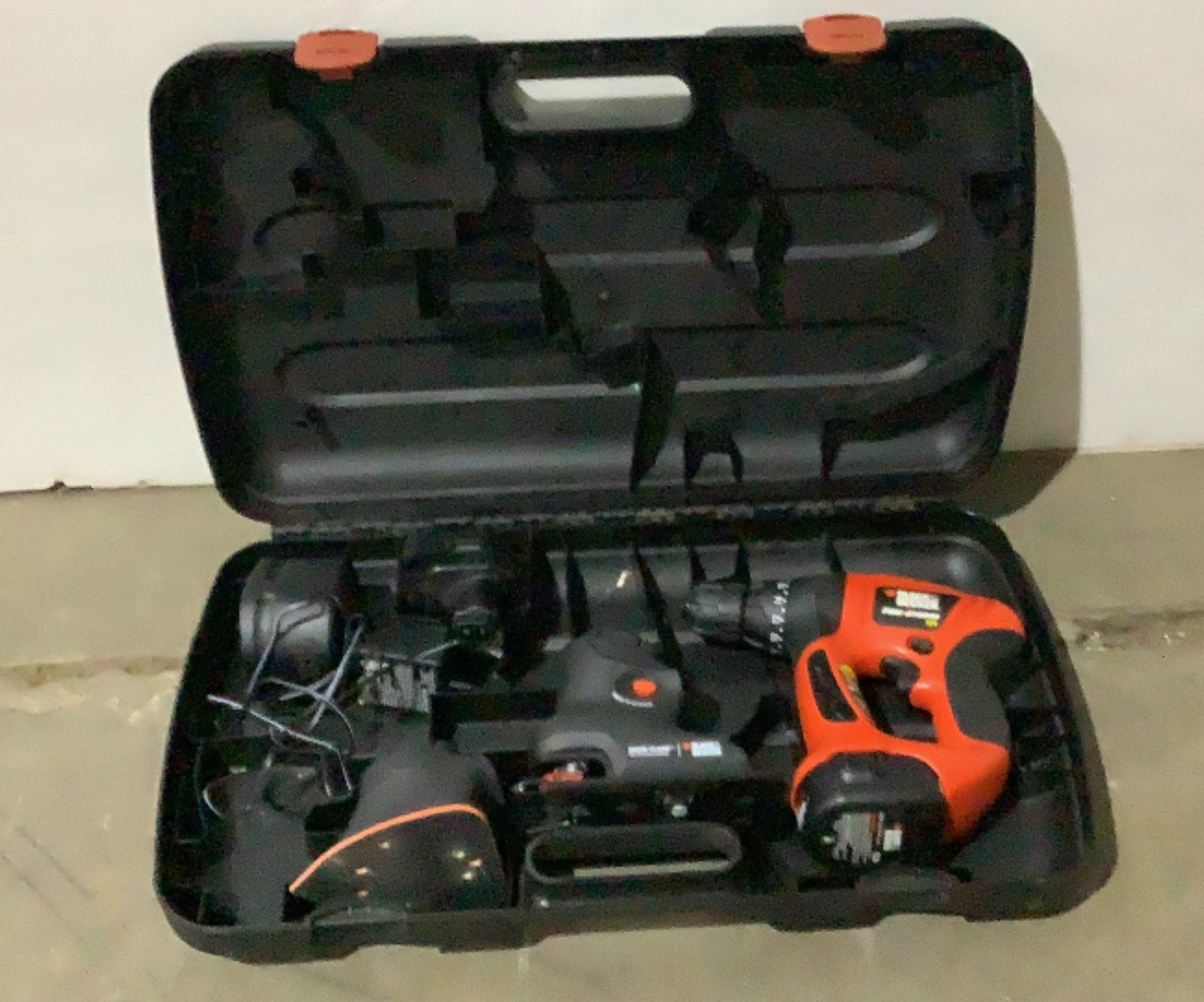 Black & Decker 12V Tool Kit