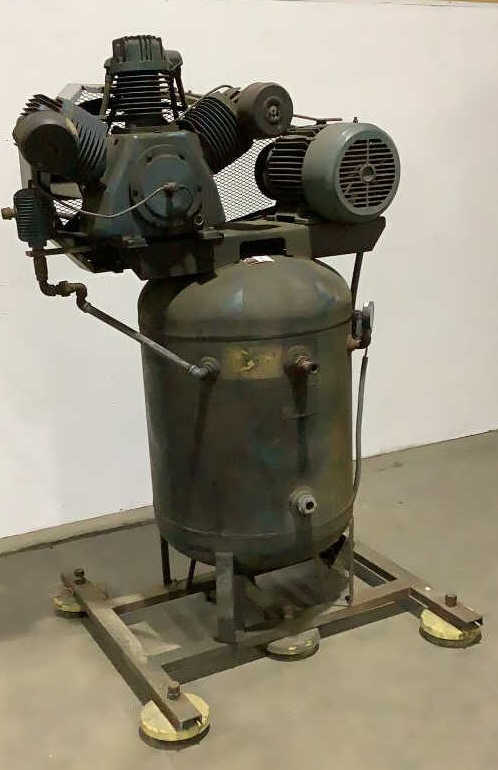 Dresser Industries Inc. Industrial Air Compressor