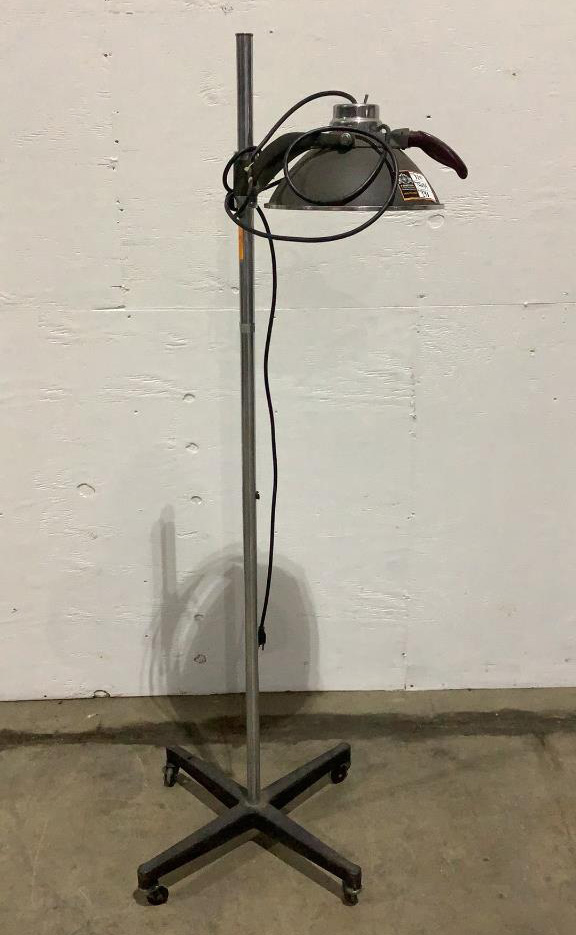 Adjustable Rolling Examination Lamp