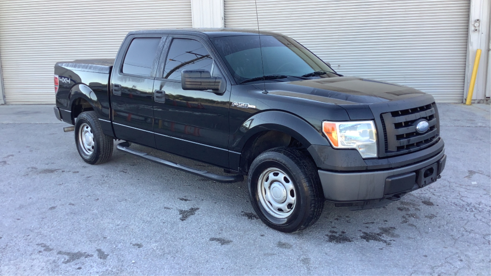 2013 Ford F-150 XL SuperCrew 4WD