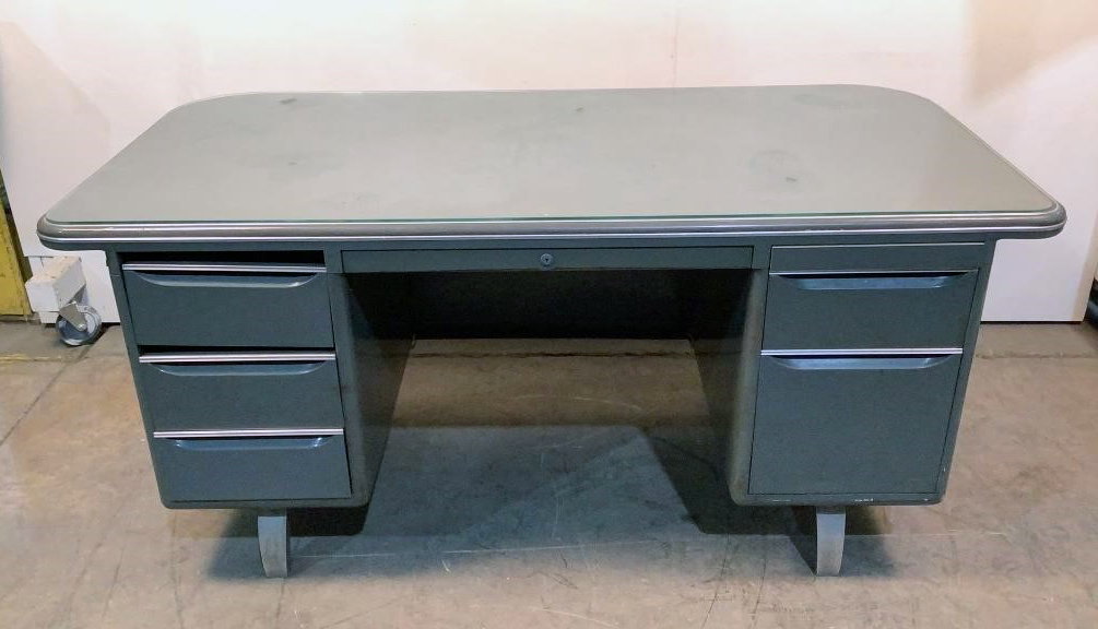 Mode Maker Metal Desk With Glass Top - Lot 111
