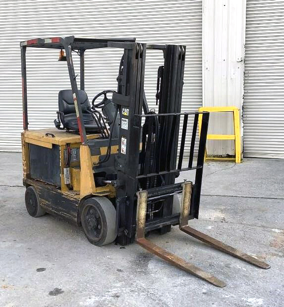 Caterpillar Electric Forklift