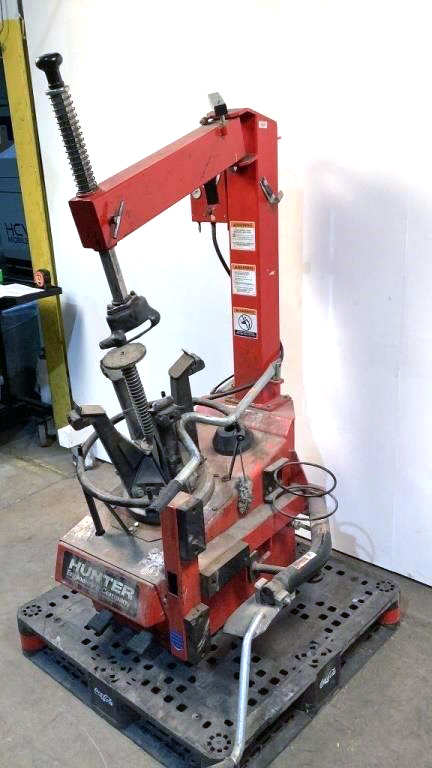 Hunter TC300 Tire Changer