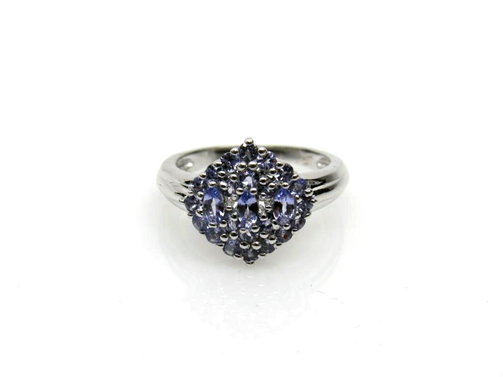 2.5ct Tanznite Cluster Ring