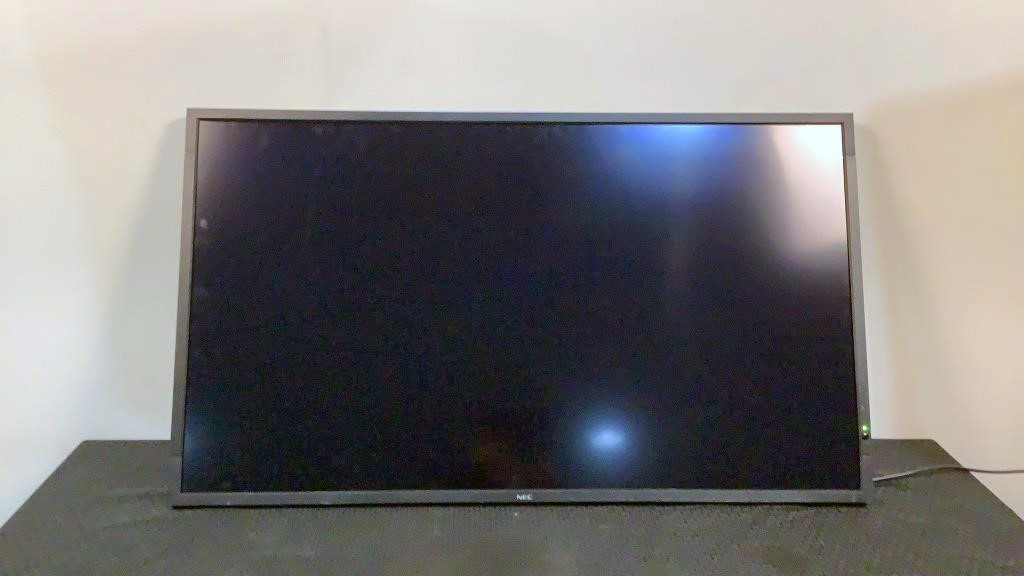 NEC 46" LCD TV 