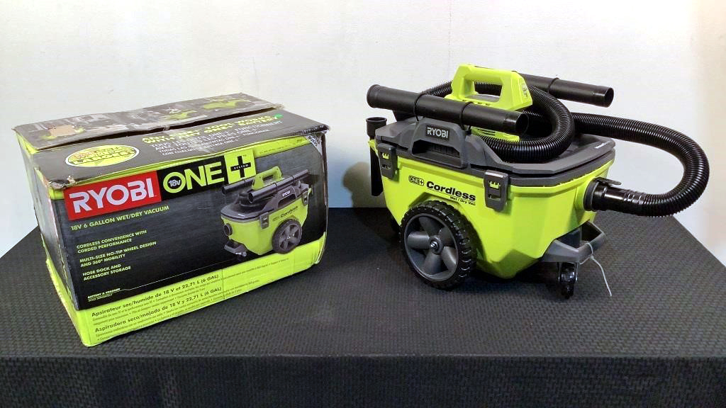 Ryobi Cordless 6 Gallon Wet/Dry Vacuum P770