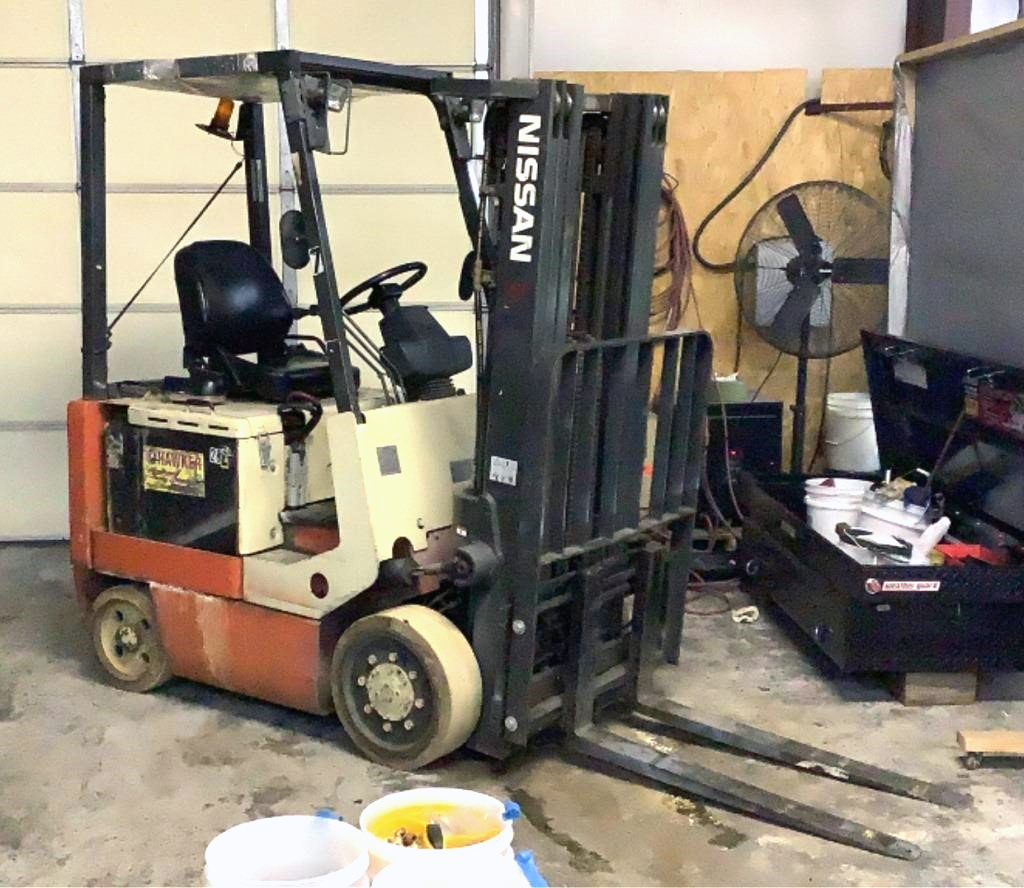 Nissan 4,400lb Electric Forklift - 100a