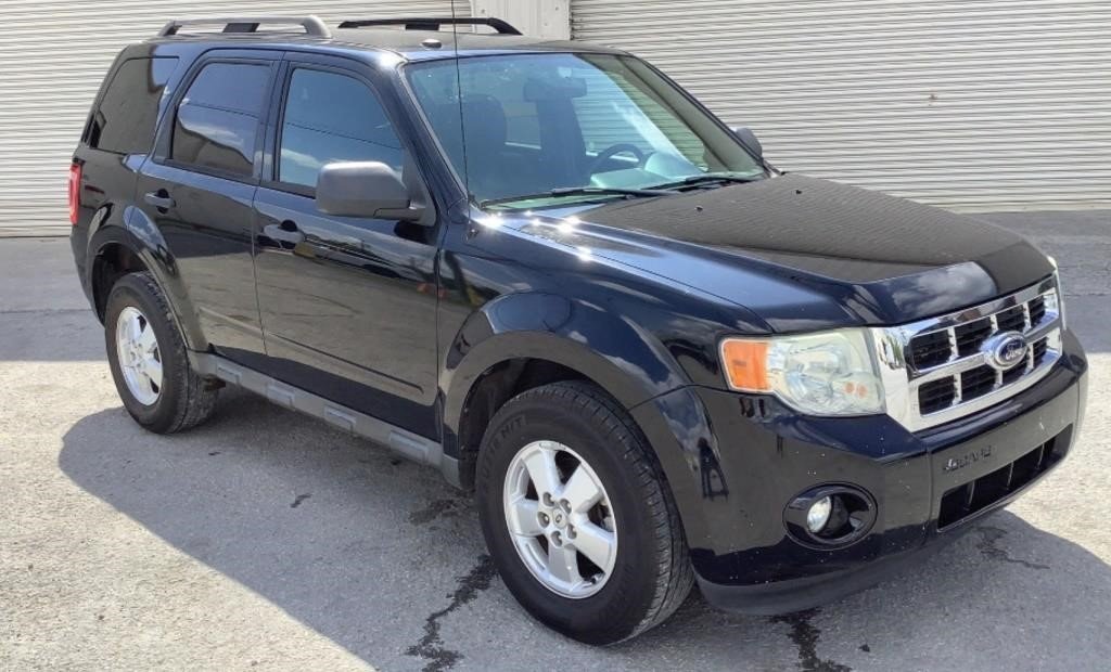 2010 Ford Escape XL 2WD - 160