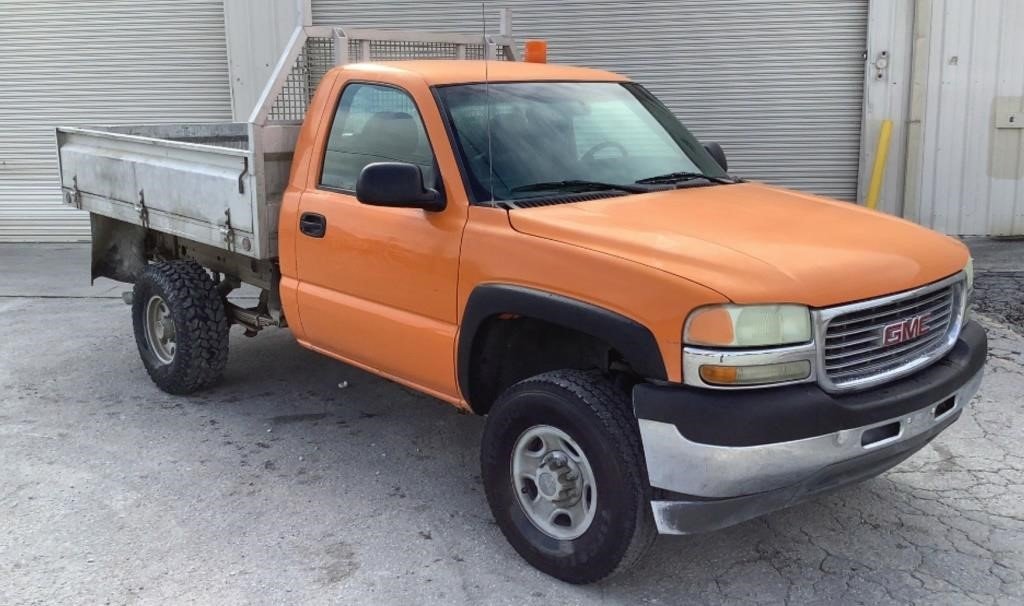 2002 GMC Sierra 2500HD 2WD