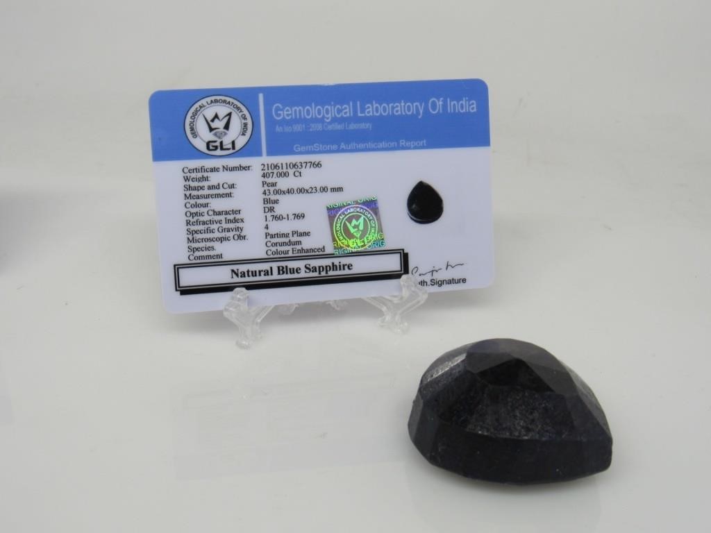 407 ct Natural Blue Sapphire Gemstone