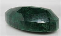5,897 ct Natural Emerald Gemstone
