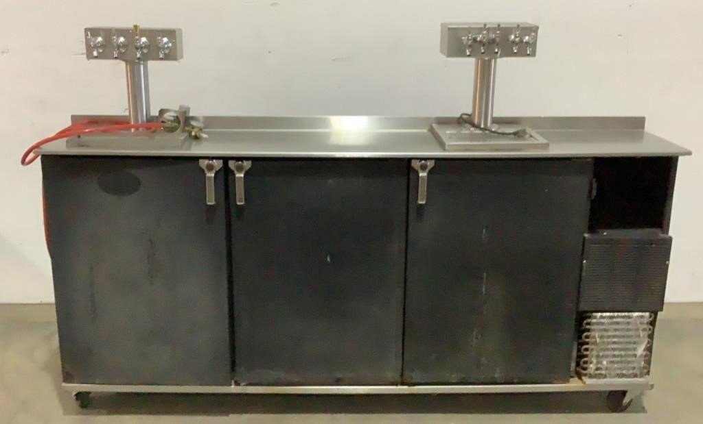 Glastender Rolling Kegerator BB84-R6-BNH(RRR)