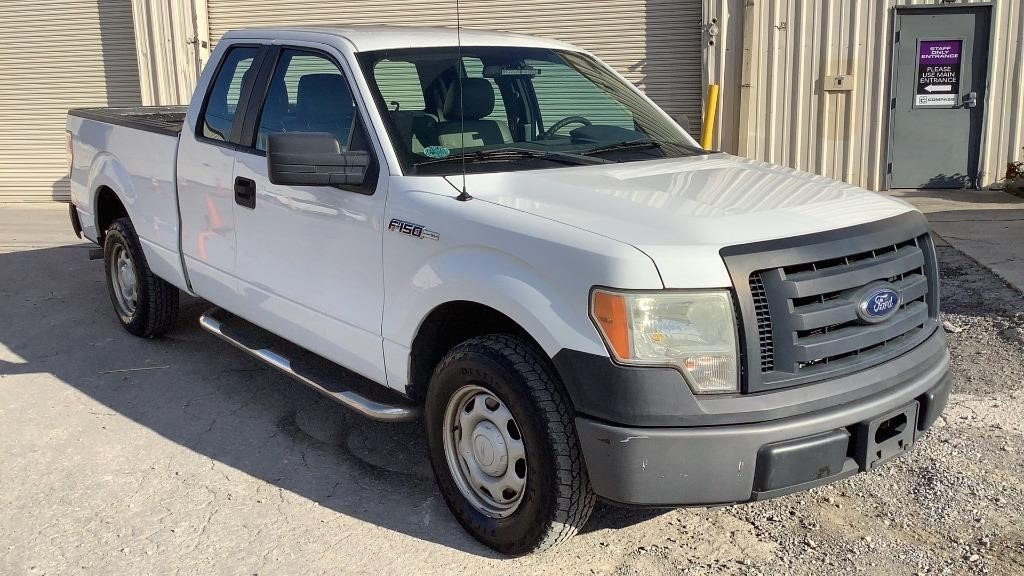 2010 Ford F-150 XL 2WD