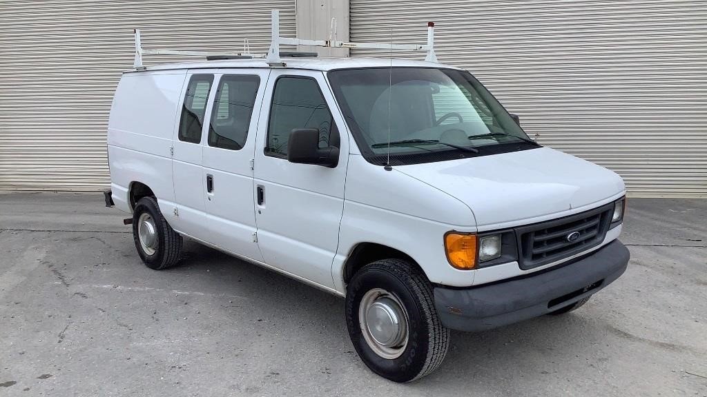 2004 Ford E-250 Cargo Van