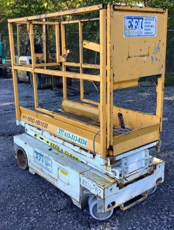 2007 Hy-Brid Scissor Lift HB1030