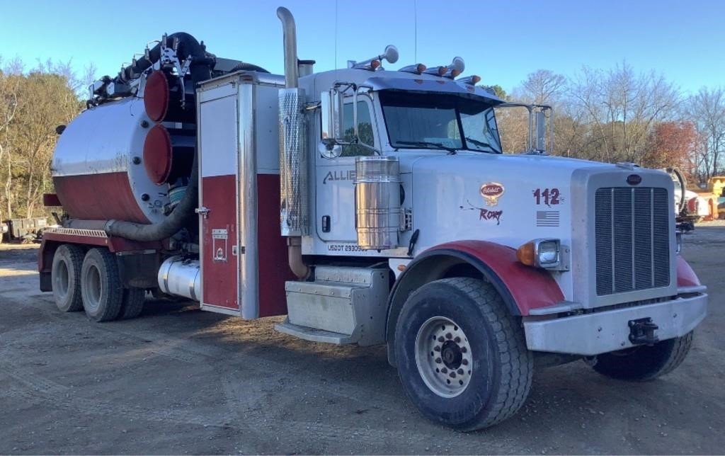 2012 Peterbilt 367 Hydrovac Truck 6X4