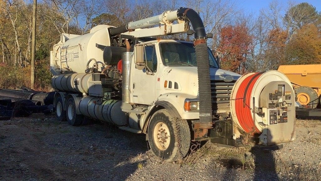 2008 Sterling L7500 Hydrovac Truck 6X4