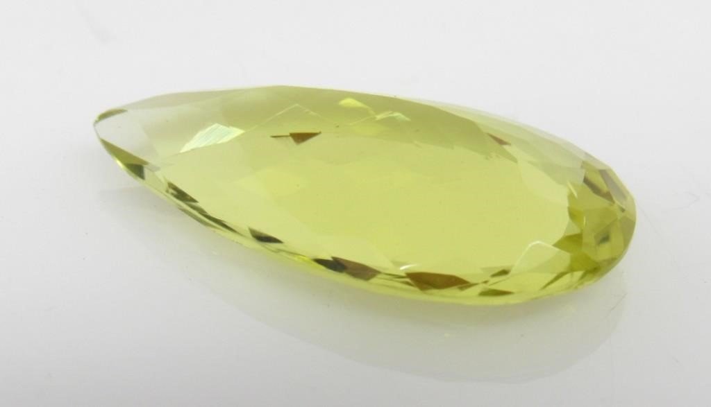 17.91 ct Lemon Quartz Gemstone