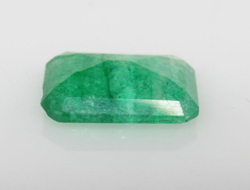 6.5 ct Emerald Gemstone