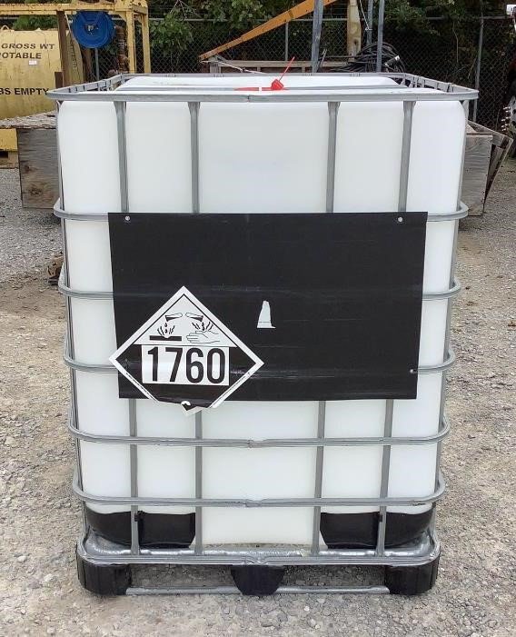 330 Gallon Chemical Tote