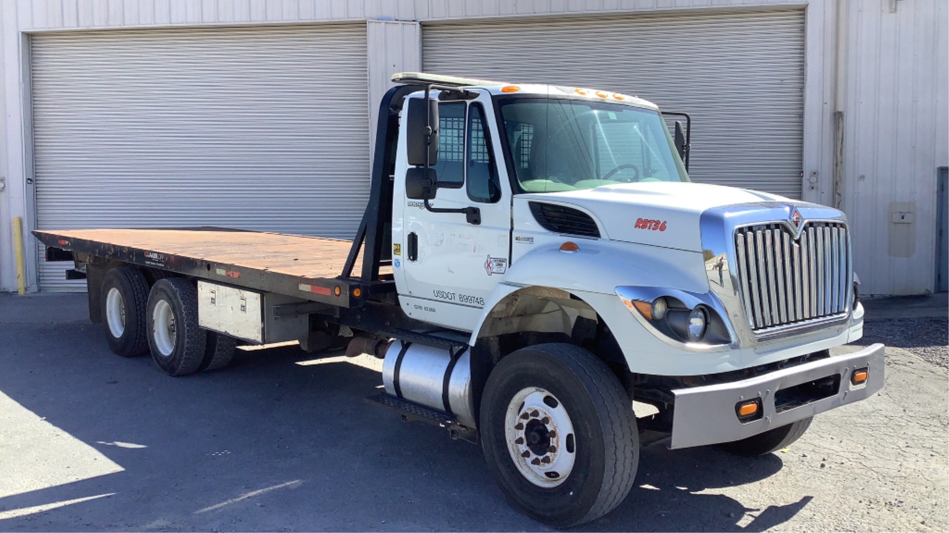 2013 International 7500 SBA Roll Back 6X4