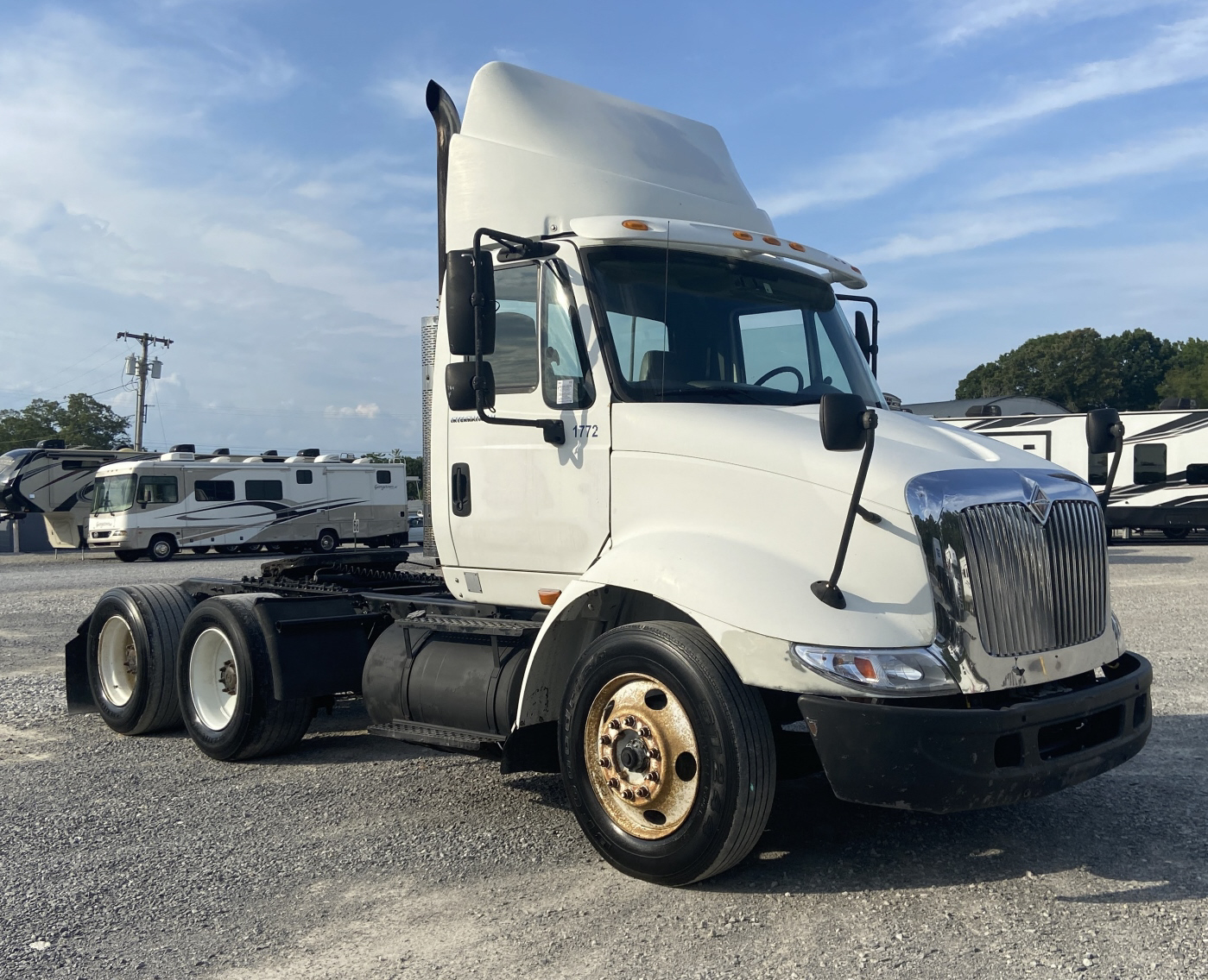 2006 International 8600 Semi Truck 6X4